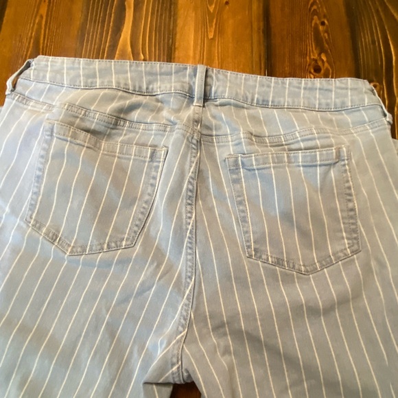 Torrid women’s pants size 12 R used great condition. Comfortable fit. - Picture 9 of 16